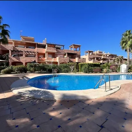 Apartment Casa Di Cotro Bajo Con Gran Jardin
